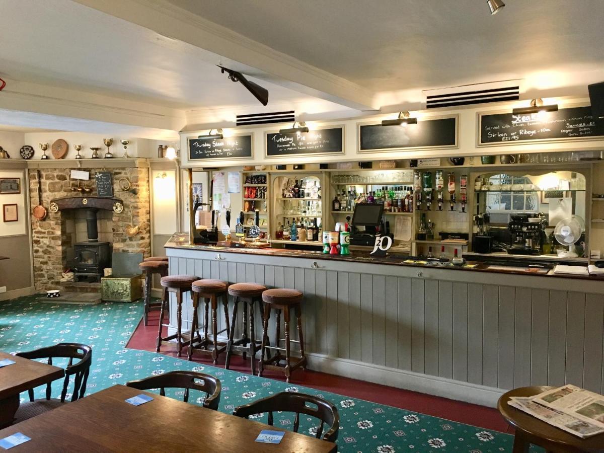 The Greyhound Inn Bedale Zewnętrze zdjęcie